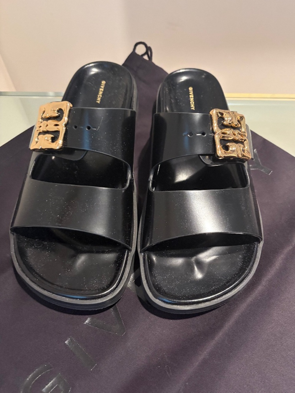 Givenchy 4G Liquid Flat Leather Mules Black